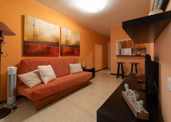 Dunas Y Olas بلايا ديل إنغلز